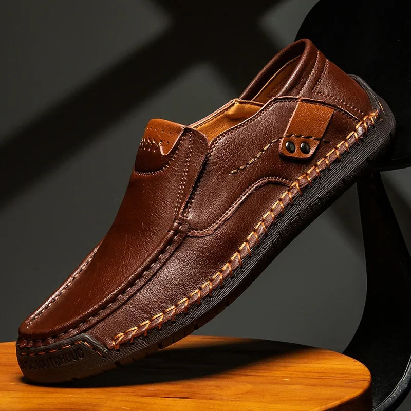 Men's Handmade Stitched Business Leather Shoes Soft Soled Cowhide Casual Driving Shoes Loafers